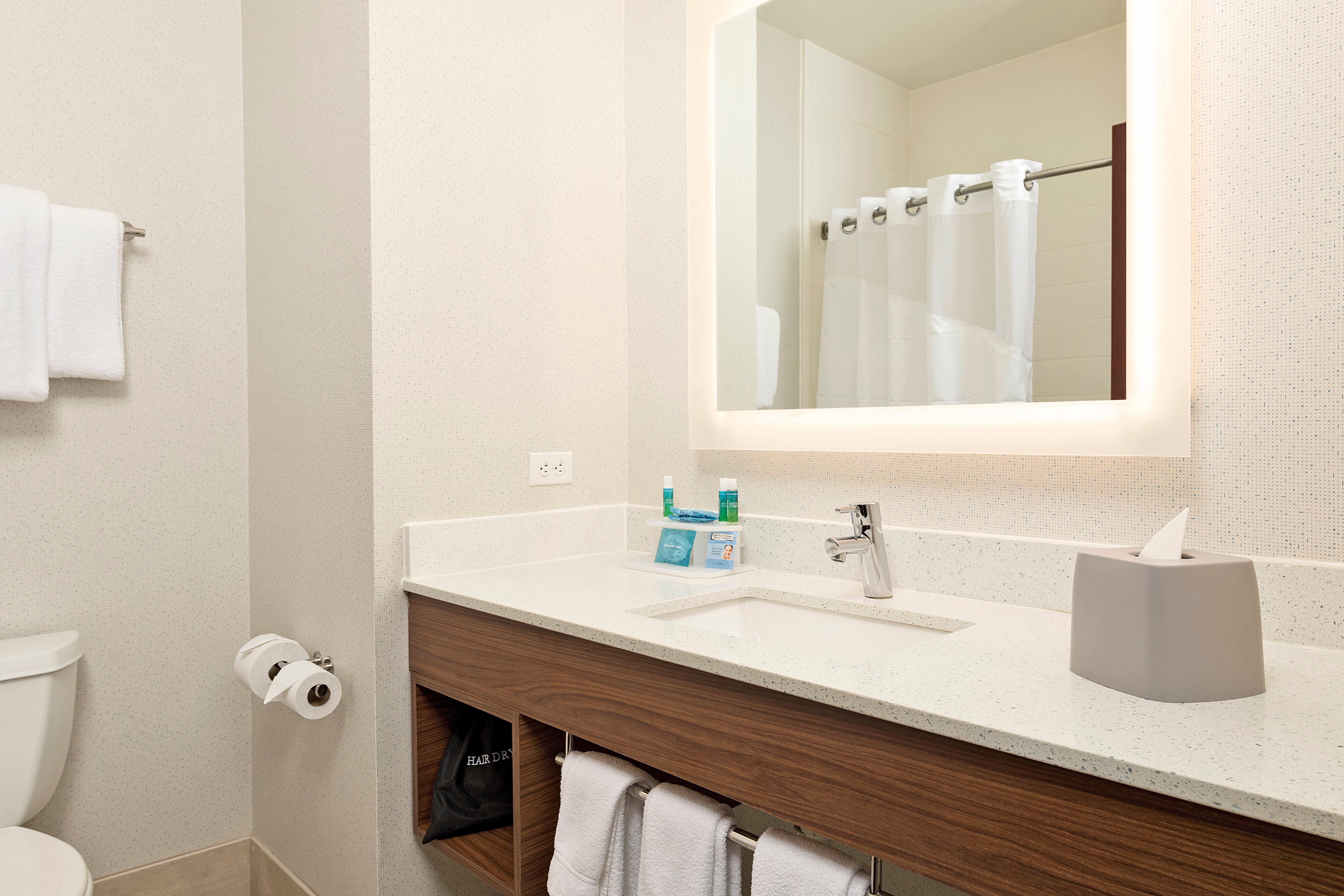 Holiday Inn Express Hotel And Suites Conroe By Ihg Экстерьер фото
