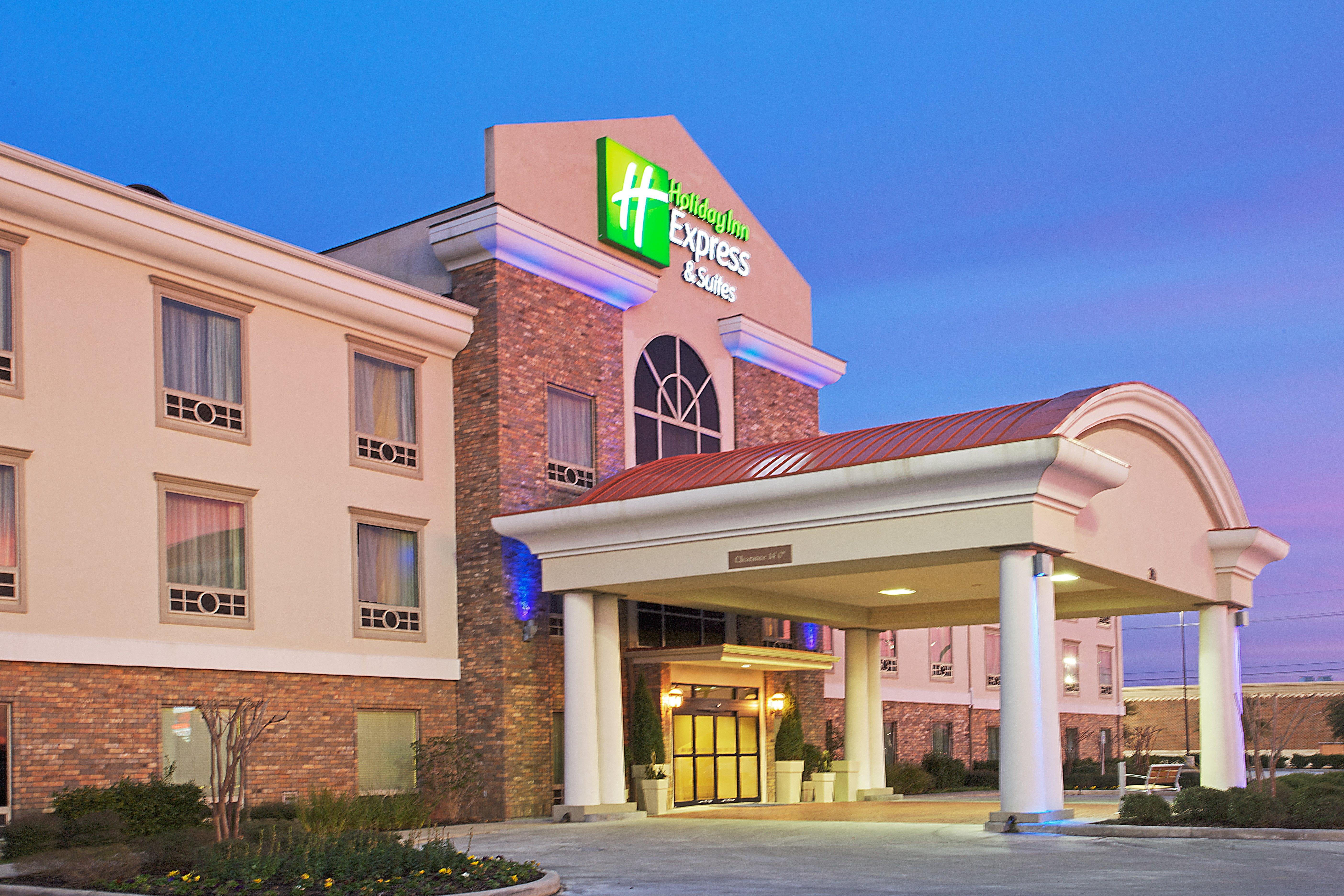 Holiday Inn Express Hotel And Suites Conroe By Ihg Экстерьер фото