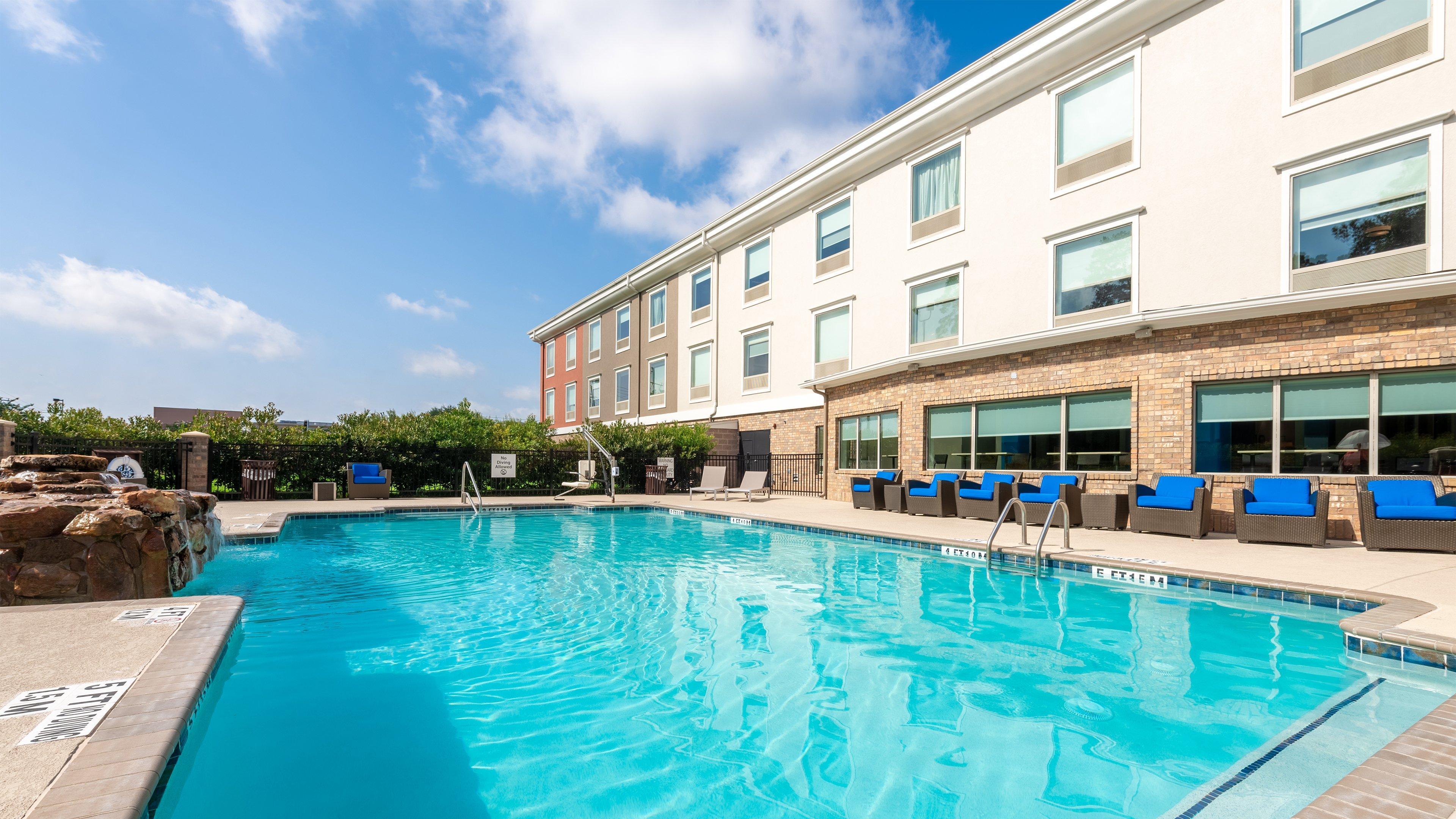Holiday Inn Express Hotel And Suites Conroe By Ihg Экстерьер фото