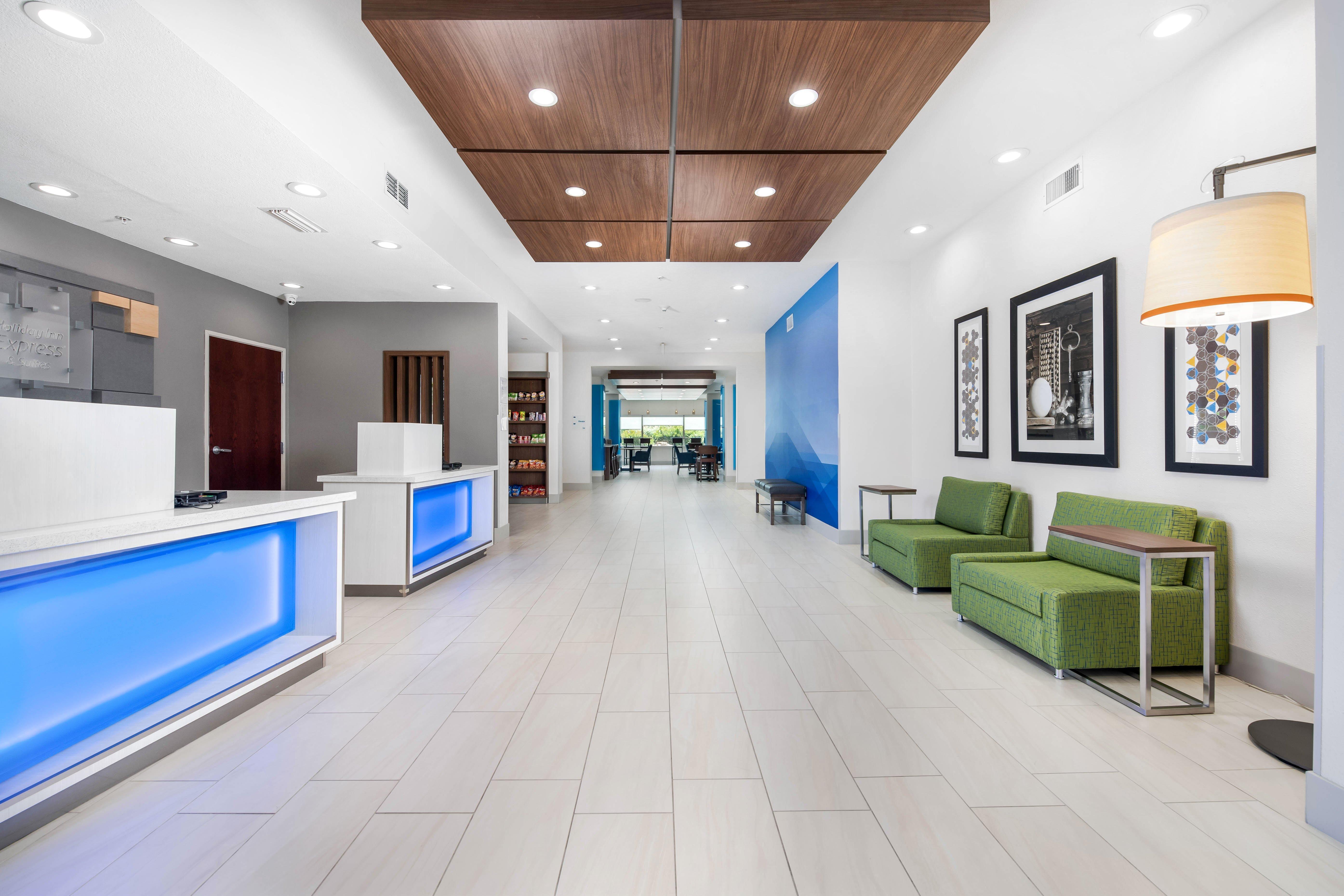 Holiday Inn Express Hotel And Suites Conroe By Ihg Экстерьер фото