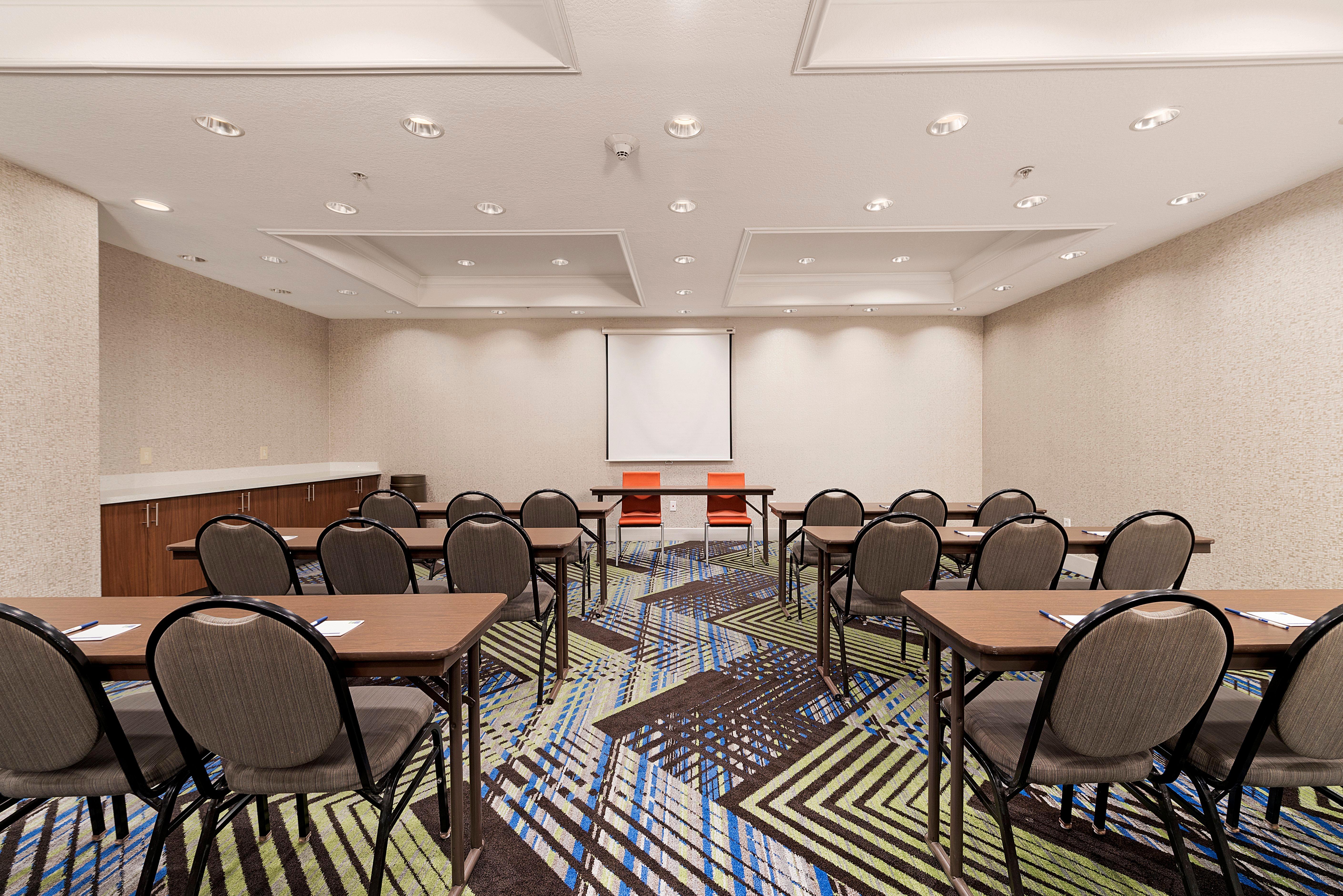 Holiday Inn Express Hotel And Suites Conroe By Ihg Экстерьер фото